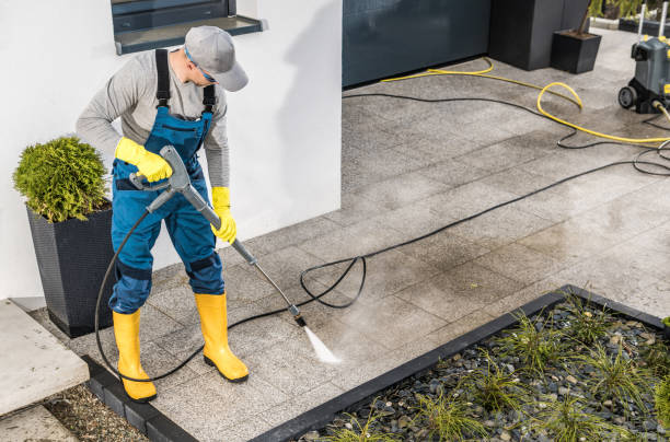 Best Pressure Washing Contractors  in Utqiagvik, AK
